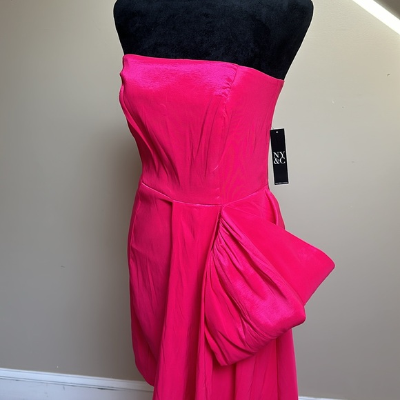 NWT New York & Co High-Low size Medium - Picture 4 of 8